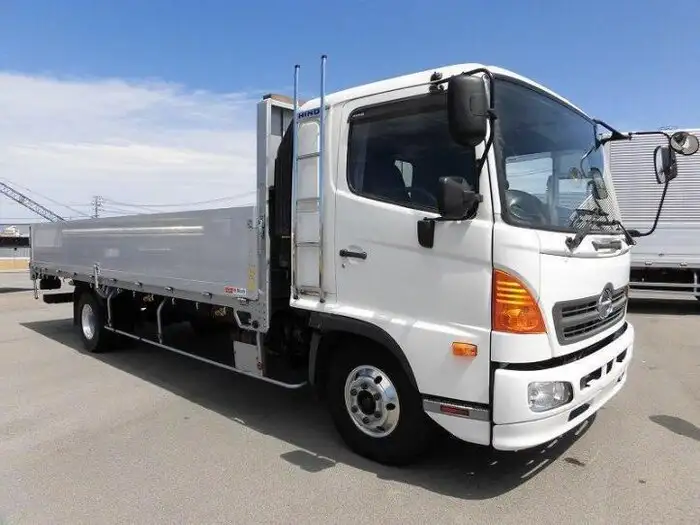 日野 レンジャー 中型/増トン 平ボディ アルミブロック ベッドの中古トラック画像2