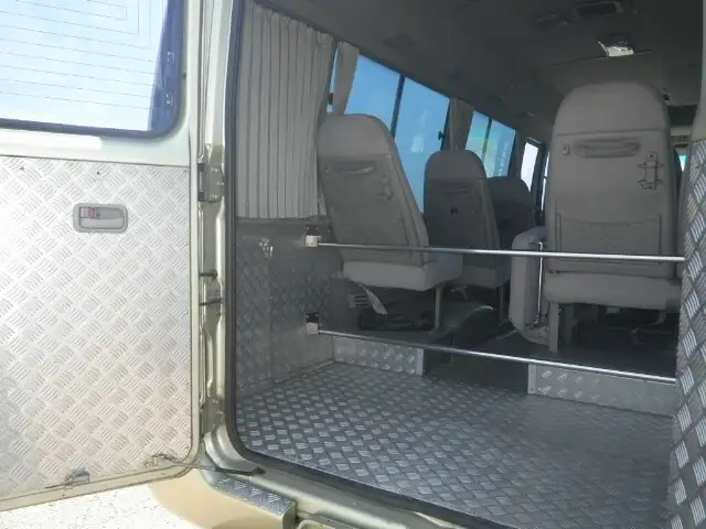 日野 リエッセ 小型 バス マイクロバス KK-HDB51Mの中古トラック画像14