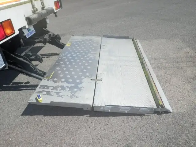 日産UD コンドル 中型/増トン アルミバン パワーゲート 床鉄板の中古トラック画像7