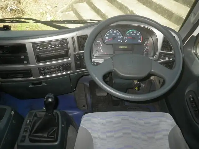 日産UD コンドル 中型/増トン アルミバン パワーゲート 床鉄板の中古トラック画像15
