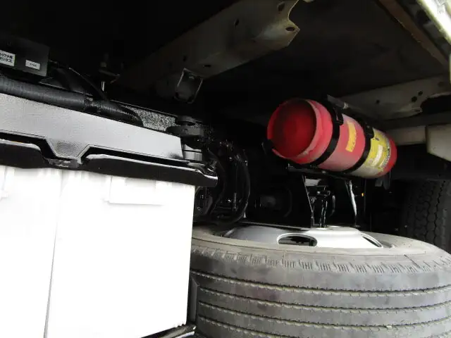 日野 デュトロ 小型 平ボディ パワーゲート 床鉄板の中古トラック画像18