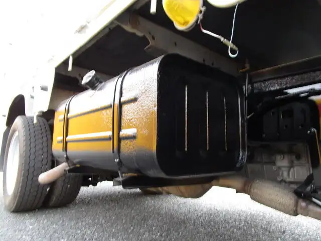日野 デュトロ 小型 平ボディ パワーゲート 床鉄板の中古トラック画像19