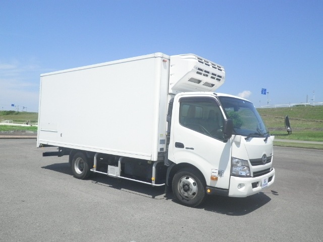 日野 デュトロ 小型 冷凍冷蔵 低温 床アルミ｜画像3
