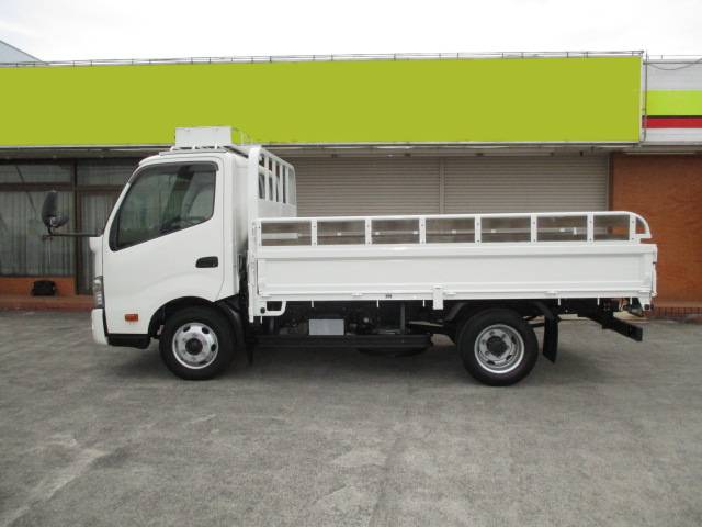 日野 デュトロ 小型 平ボディ 床鉄板 SKG-XZU700M｜画像4