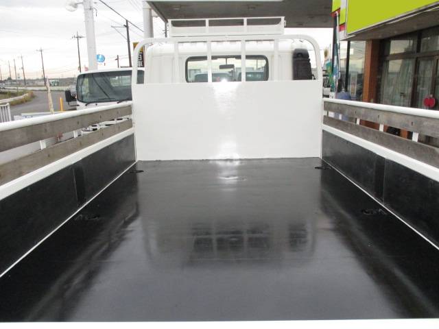 日野 デュトロ 小型 平ボディ 床鉄板 SKG-XZU700M｜画像3