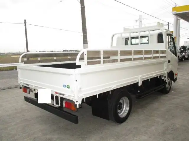 日野 デュトロ 小型 平ボディ 床鉄板 SKG-XZU700Mの中古トラック画像2