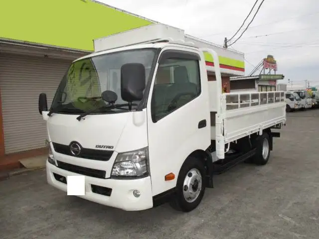 日野 デュトロ 小型 平ボディ 床鉄板 SKG-XZU700Mの中古トラック画像1
