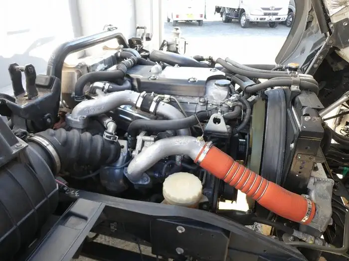 いすゞ フォワード 中型/増トン ウイング エアサス TKG-FRR90T2の中古トラック画像19