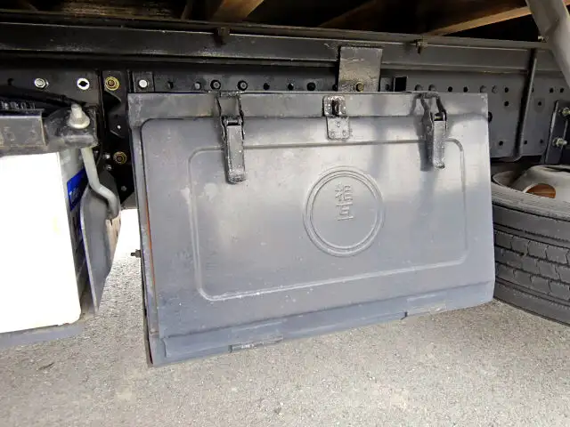 三菱 キャンター 小型 平ボディ パワーゲート 床鉄板の中古トラック画像像17