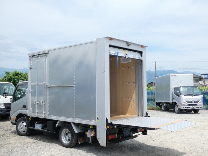 日野 デュトロ 小型 アルミバン セミロング Tkg Xzu605m 中古トラック車両詳細 中古トラック販売のトラック流通センター 日野 デュトロ 小型 アルミバン セミロング Tkg Xzu605m 中古トラック車両詳細 中古トラック販売のトラック流通センター