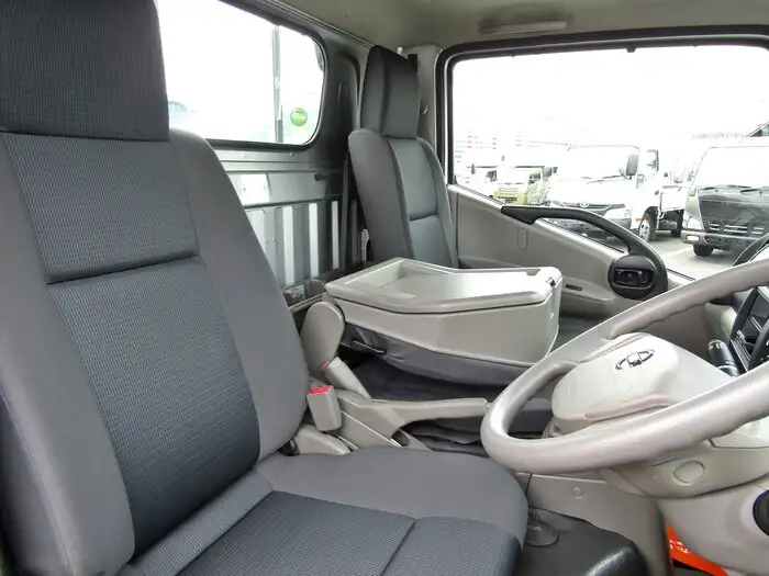 日産 アトラス 小型 平ボディ 床鉄板 CBF-SQ1F24の中古トラック画像11