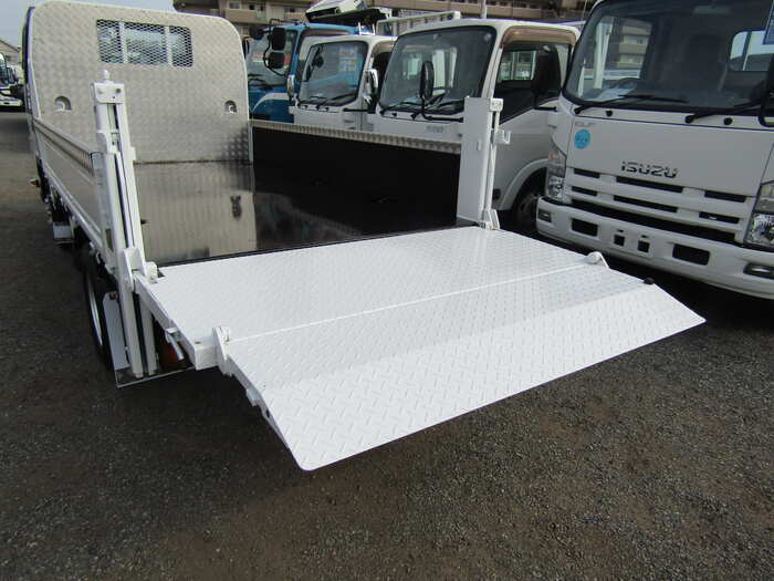 いすゞ エルフ 小型 平ボディ パワーゲート 床鉄板｜画像5