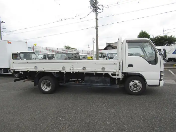 いすゞ エルフ 小型 平ボディ PB-NKR81AR H17の中古トラック画像2