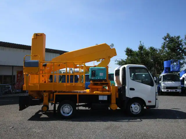 日野 デュトロ 小型 高所・建柱車 建柱車 TKG-XZU700Xの中古トラック画像3