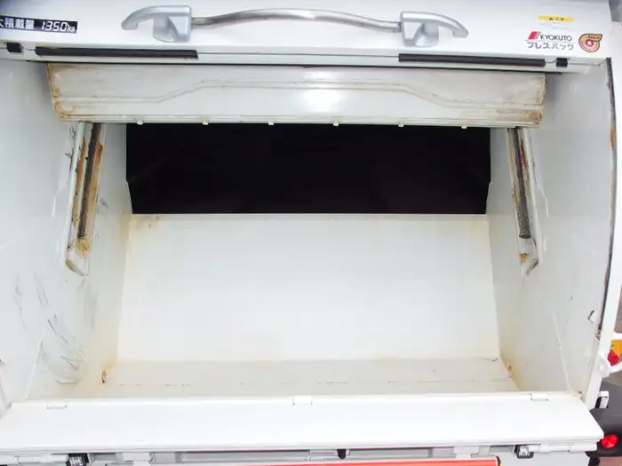 日野 レンジャー 中型/増トン パッカー車 プレス式 2KG-FC2ABAの中古トラック画像7