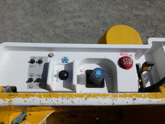 三菱 キャンター 小型 高所・建柱車 高所作業車 電工仕様｜画像8