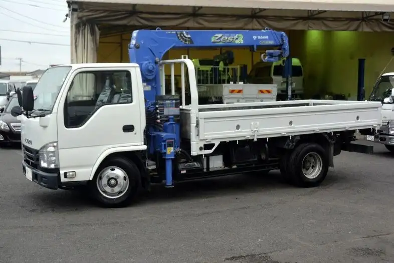 いすゞ エルフ 小型 クレーン付 3段 ラジコン の中古トラック【車両No.105326】