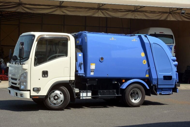 三菱 スーパーグレート 大型 ウイング 床鉄板 エアサス の中古トラック【車両No.158554】