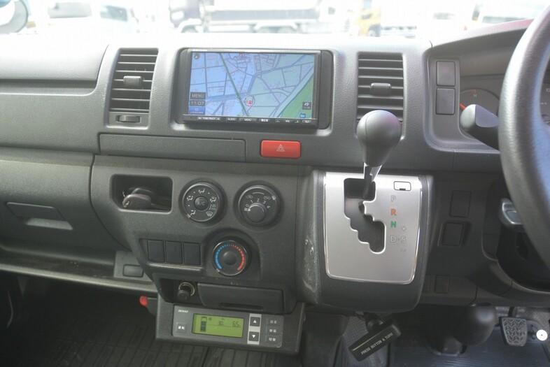 トヨタ ハイエース 小型 冷凍冷蔵 中温 CBF-TRH200V｜画像14