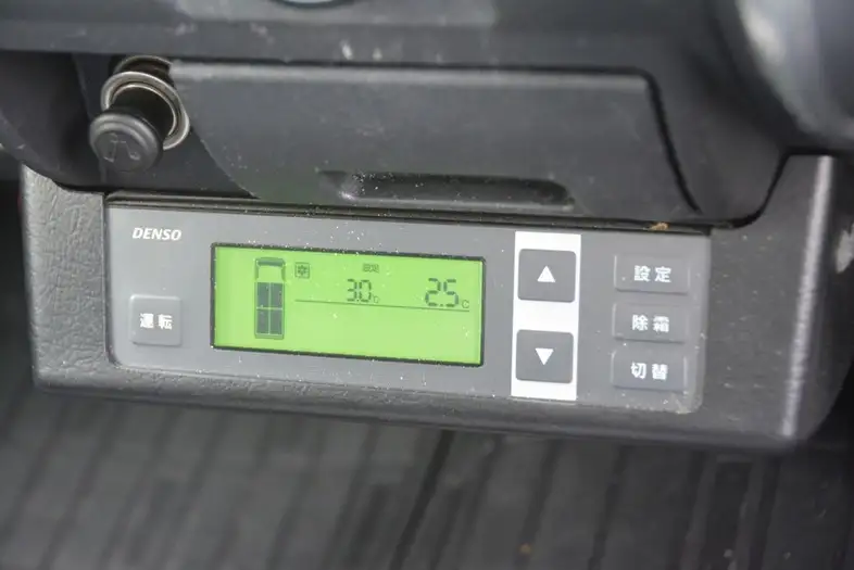 トヨタ ハイエース 小型 冷凍冷蔵 中温 CBF-TRH200Vの中古トラック画像15
