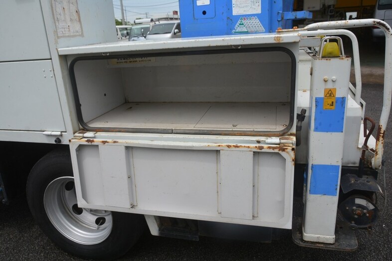 三菱 キャンター 小型 高所・建柱車 高所作業車 KK-FE73EBY｜画像6