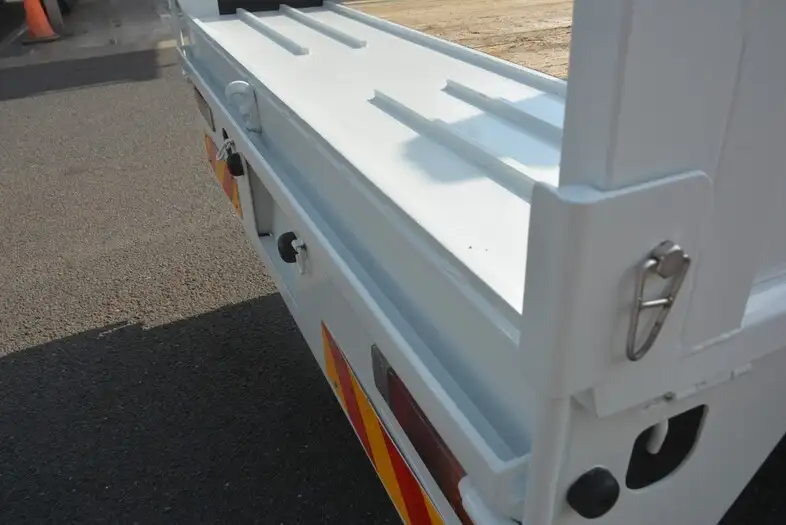 三菱 キャンター 小型 車両重機運搬 3段クレーン フックインの中古トラック画像6