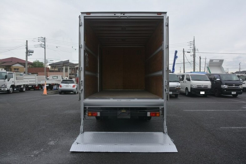 トヨタ トヨエース 小型 アルミバン パワーゲート サイドドア｜画像6