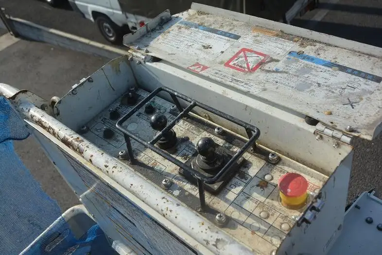 いすゞ エルフ 小型 高所・建柱車 高所作業車 TKG-NKR85YNの中古トラック画像11