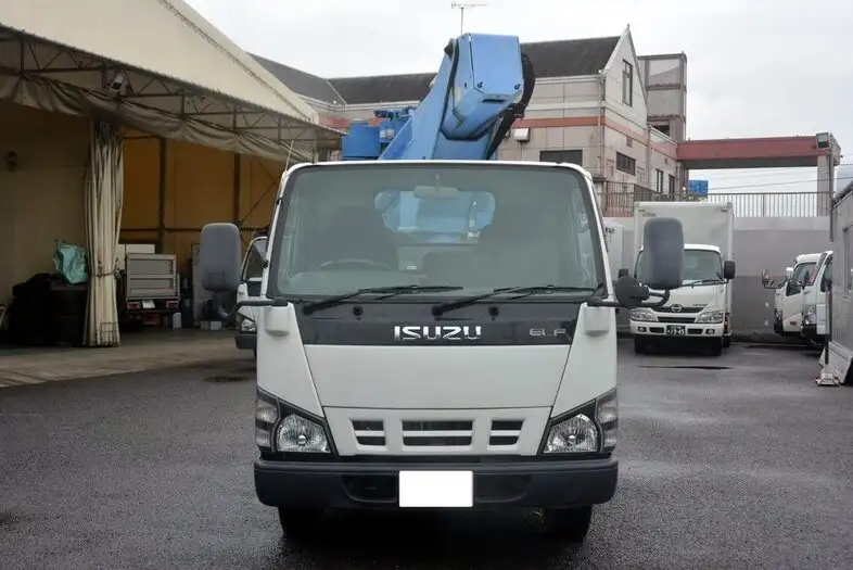 いすゞ エルフ 小型 高所・建柱車 高所作業車 PB-NKR81ANの中古トラック画像4