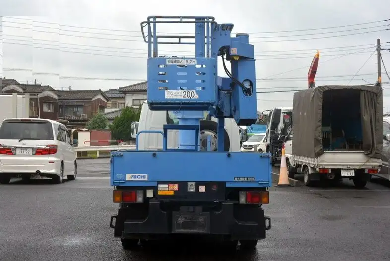 いすゞ エルフ 小型 高所・建柱車 高所作業車 PB-NKR81ANの中古トラック画像3