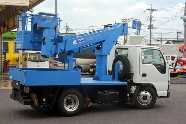 いすゞ エルフ 小型 高所・建柱車 高所作業車 PB-NKR81ANの中古トラック画像2