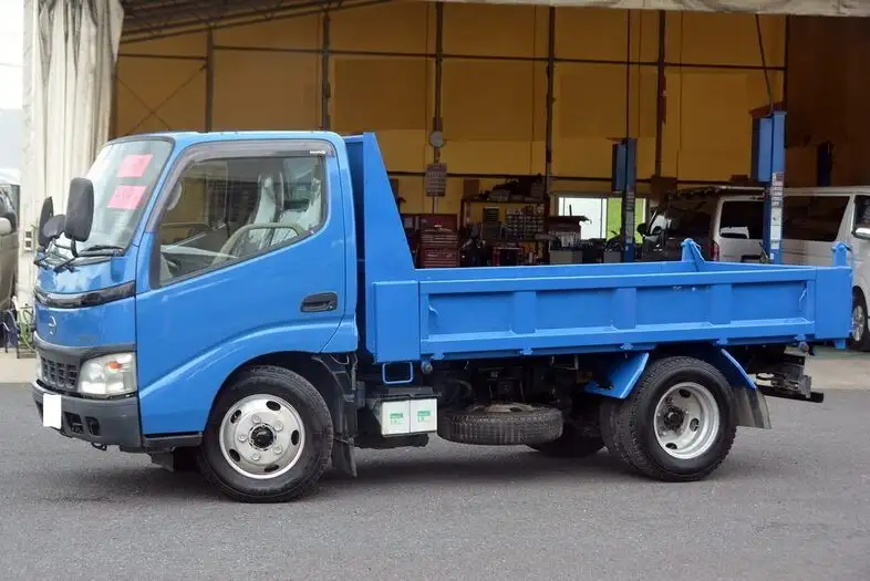 日野 デュトロ 小型 ダンプ 強化 PB-XZU311T の中古トラック【車両No.111942】
