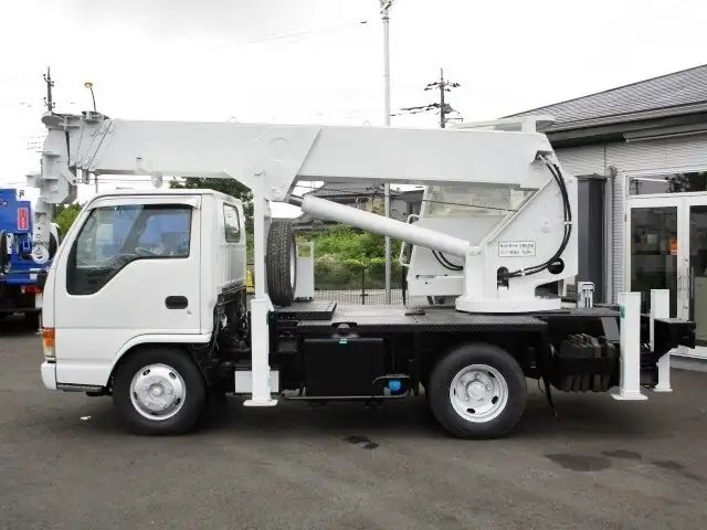 いすゞ エルフ 小型 高所・建柱車 KC-NKR66E3Nの中古トラック画像2