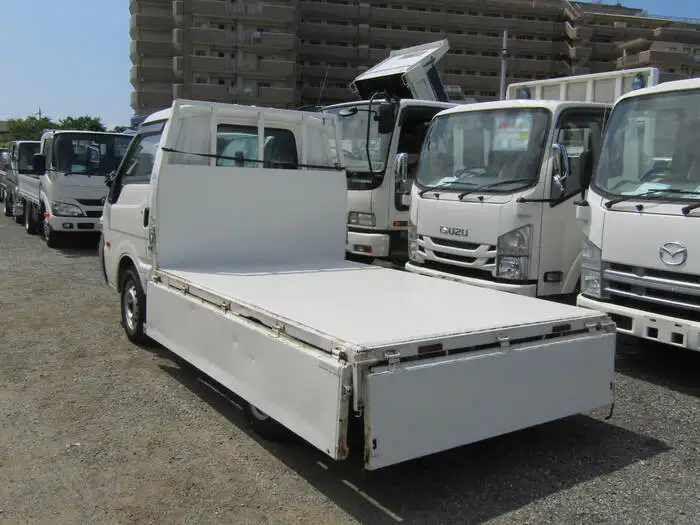 マツダ ボンゴ 小型 平ボディ 床鉄板 ABF-SKP2Tの中古トラック画像4
