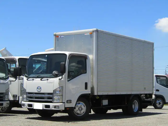 マツダ タイタン 小型 アルミバン TKG-LMR85N H26の中古トラック画像1