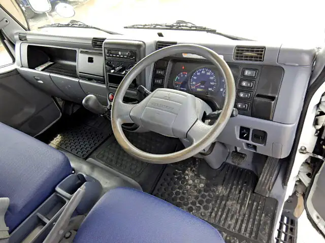 三菱 キャンター 小型 平ボディ 床鉄板 PDG-FE83DYの中古トラック画像10
