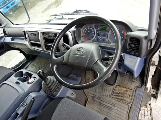 日野 レンジャー 中型/増トン クレーン付 3段 ラジコンの中古トラック画像10