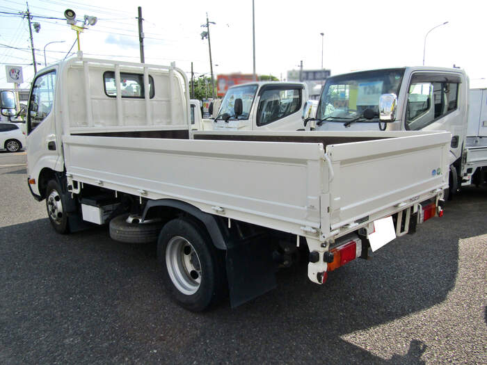 トヨタ ダイナ 小型 平ボディ TKG-XZC605 H26｜画像2