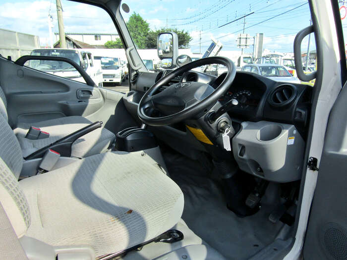 トヨタ ダイナ 小型 平ボディ TKG-XZC605 H26｜画像4