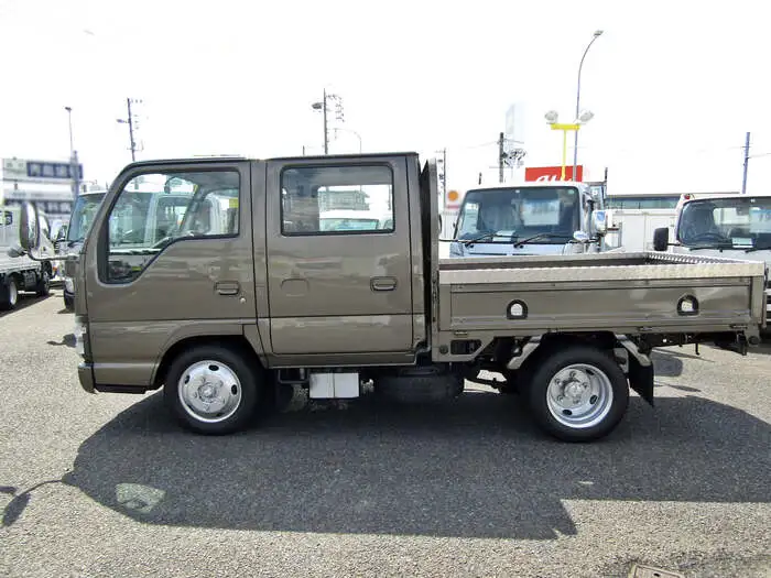日産UD コンドル 小型 平ボディ Wキャブ カスタムの中古トラック画像3