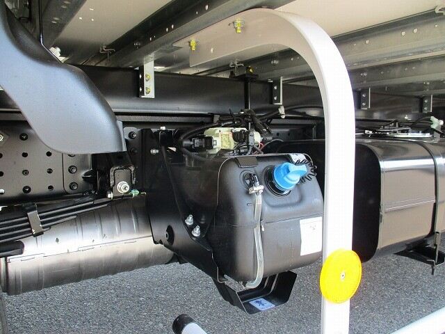 三菱 キャンター 小型 冷凍冷蔵 低温 床アルミ｜画像19