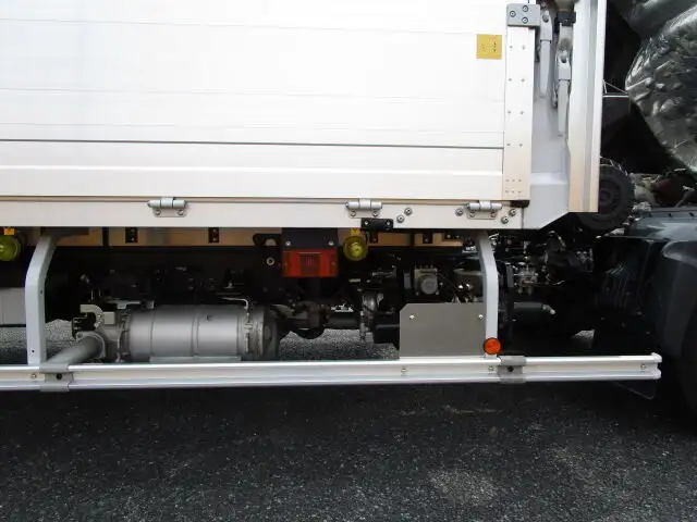日野 レンジャー 中型/増トン ウイング エアサス ベッドの中古トラック画像14