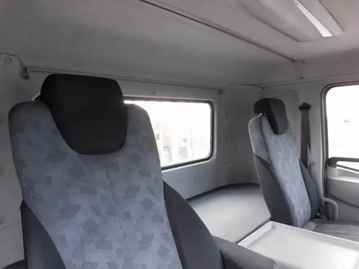 日産UD コンドル 中型/増トン 平ボディ アルミブロック ベッドの中古トラック画像7