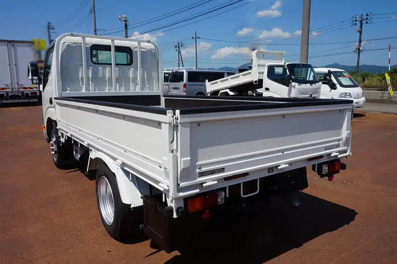 トヨタ トヨエース 小型 平ボディ QDF-KDY231 H30の中古トラック画像2
