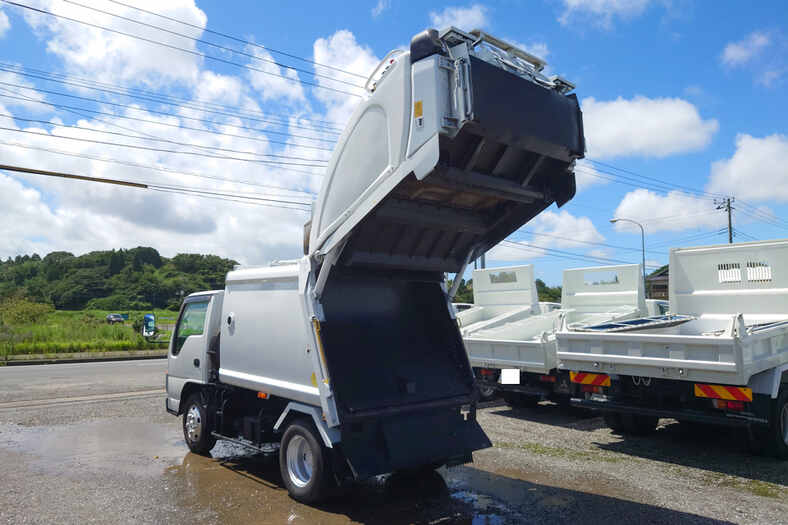 いすゞ エルフ 小型 パッカー車 プレス式 BKG-NKR85AN｜画像15