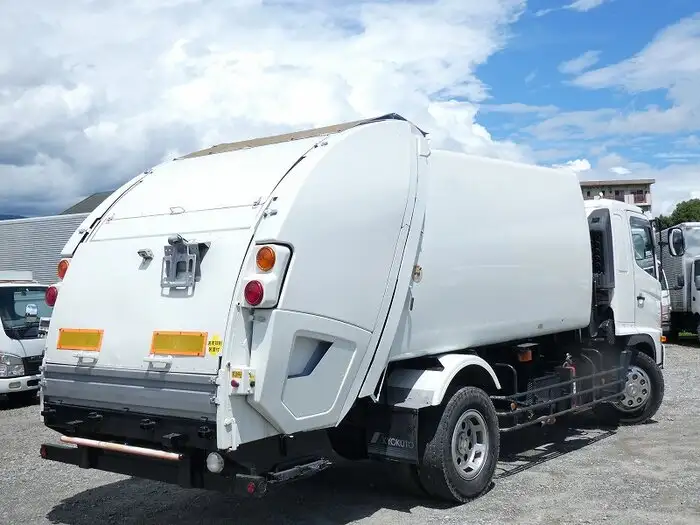 日野 レンジャー 中型/増トン パッカー車 プレス式 BDG-FE7JGWAの中古トラック画像2