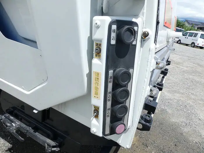 日野 レンジャー 中型/増トン パッカー車 プレス式 BDG-FE7JGWAの中古トラック画像14