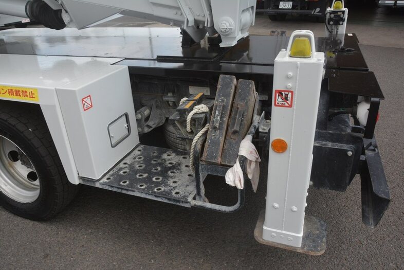 いすゞ エルフ 小型 高所・建柱車 高所作業車 SKG-NKR85YN｜画像15