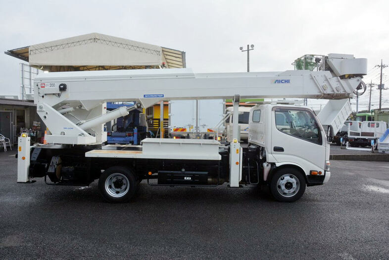 日野 デュトロ 小型 高所・建柱車 高所作業車 TKG-XZU650F｜画像3