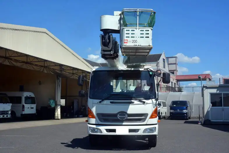 日野 レンジャー 中型/増トン 高所・建柱車 高所作業車 TKG-FC9JGAPの中古トラック画像2